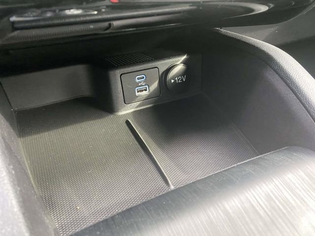 Certified 2022 Ford Escape SE w/ SE Sport Appearance Package FWD image 30