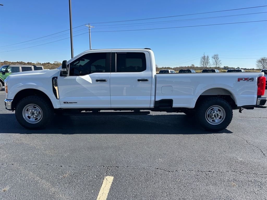 Certified 2023 Ford F350 XL w/ FX4 Off-Road Package image 28