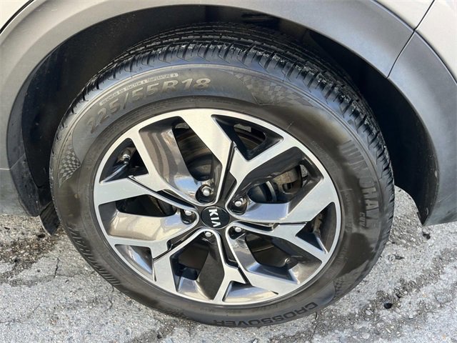 Used 2022 Kia Sportage EX image 11