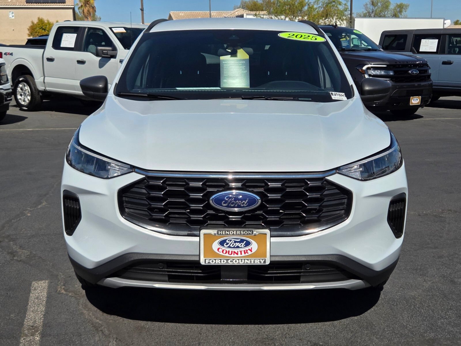 Certified 2025 Ford Escape ST-Line FWD image 8