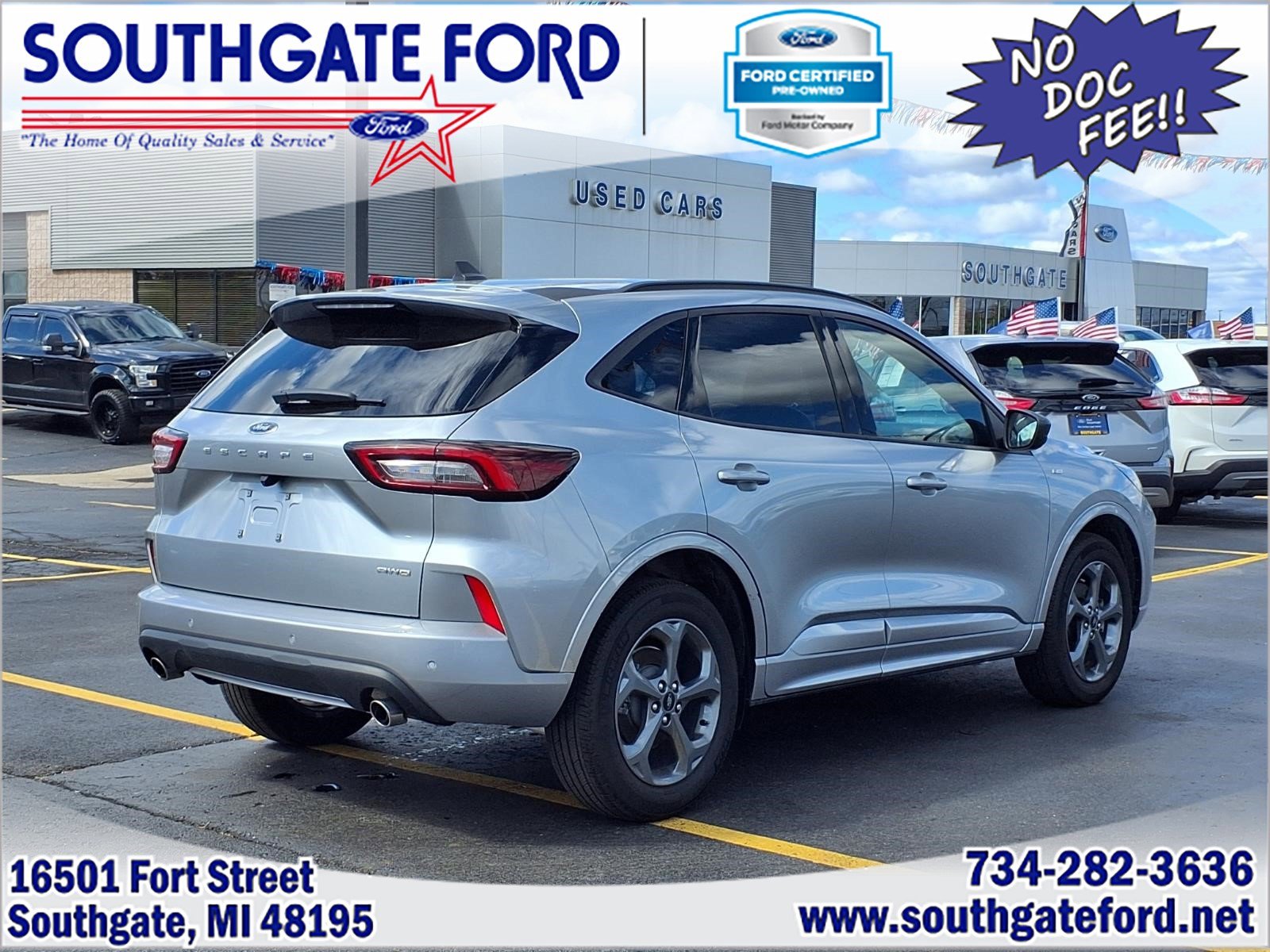Certified 2023 Ford Escape ST-Line w/ Tech Pack #1 AWD/4WD image 2