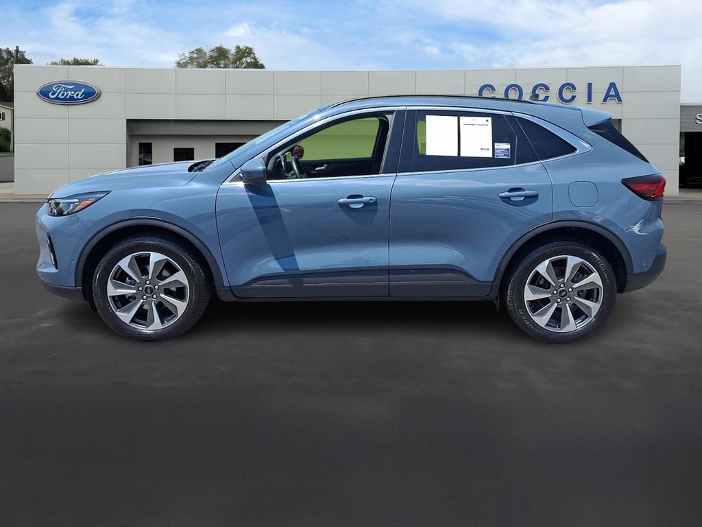 Certified 2023 Ford Escape Platinum w/ Premium Technology Package AWD/4WD image 7