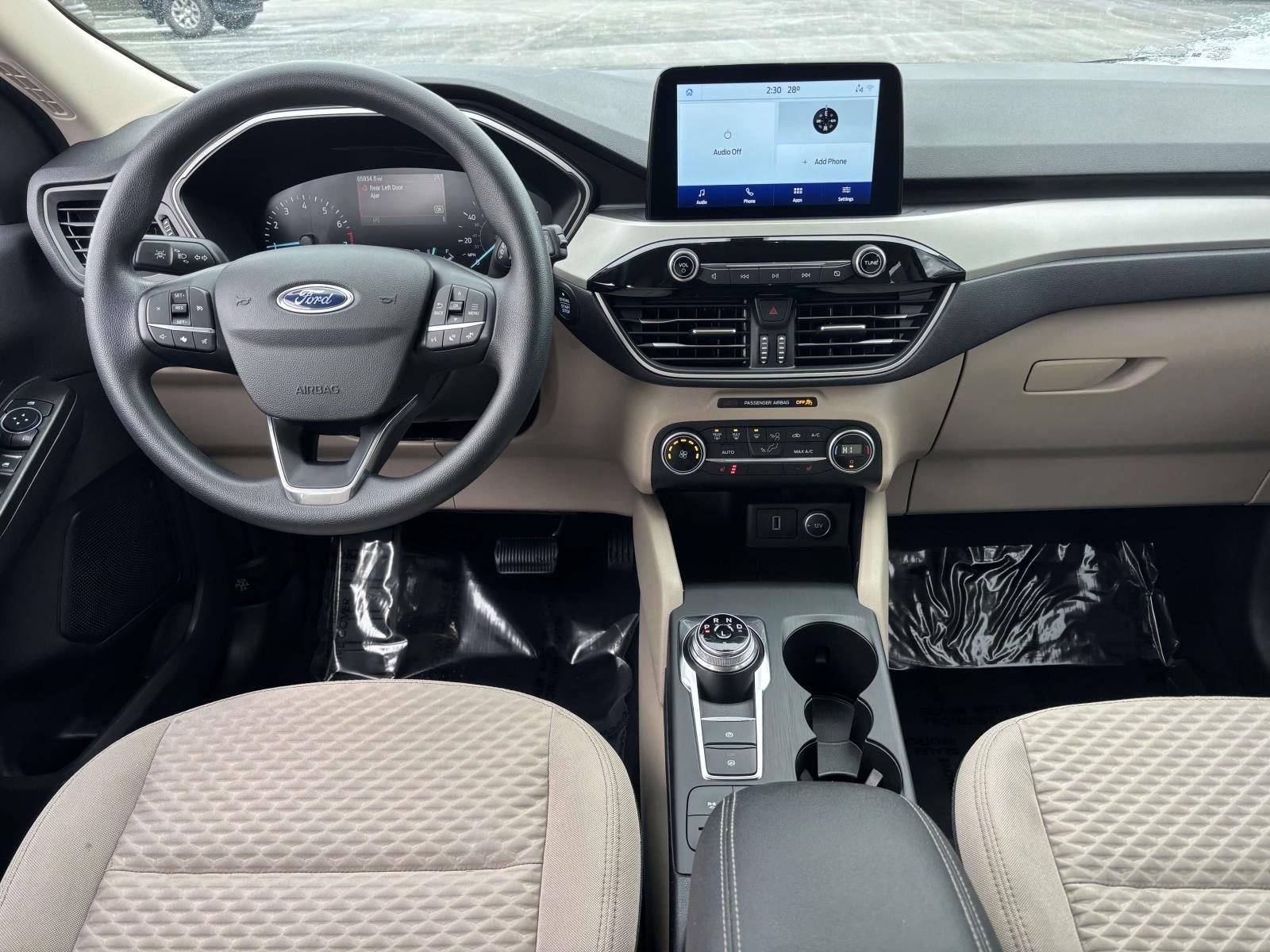 Certified 2020 Ford Escape SE image 30