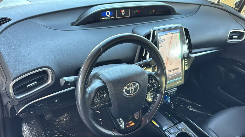 Used 2021 Toyota Prius Prime XLE image 22