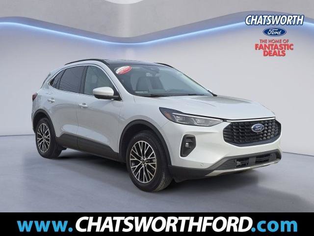 Certified 2025 Ford Escape SE w/ PHEV Premium Package