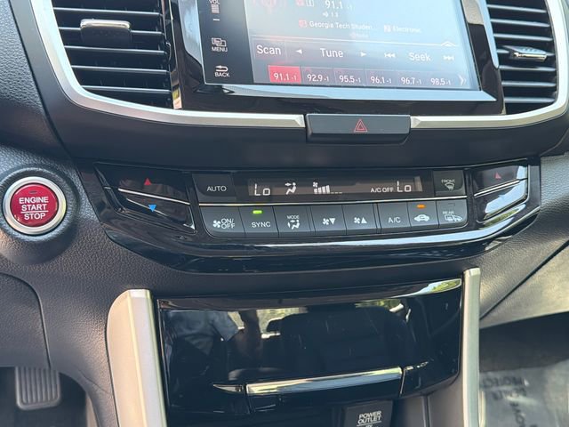 Used 2017 Honda Accord EX-L image 33