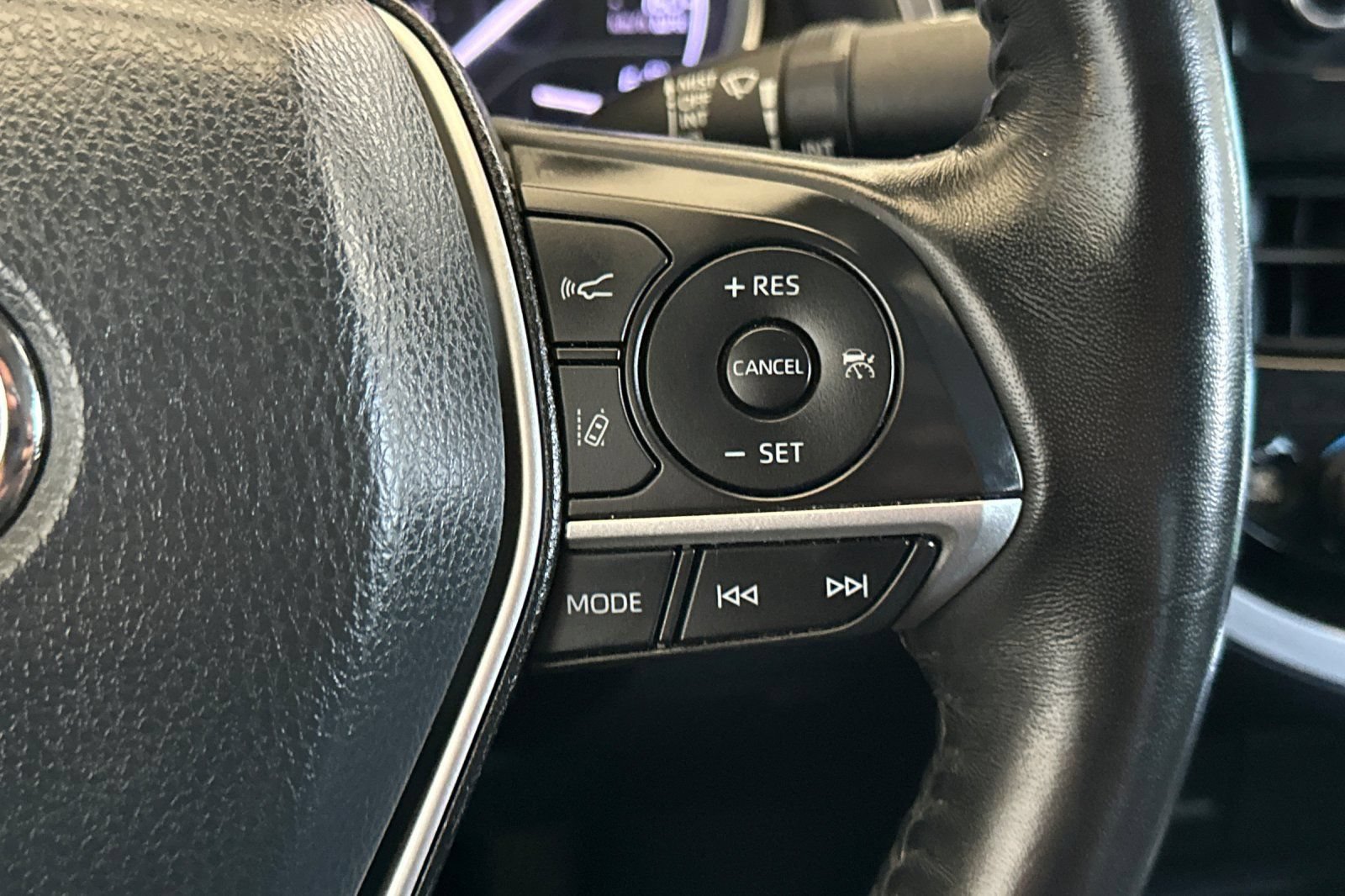 Used 2021 Toyota Camry LE w/ Cold Weather Package FWD image 25
