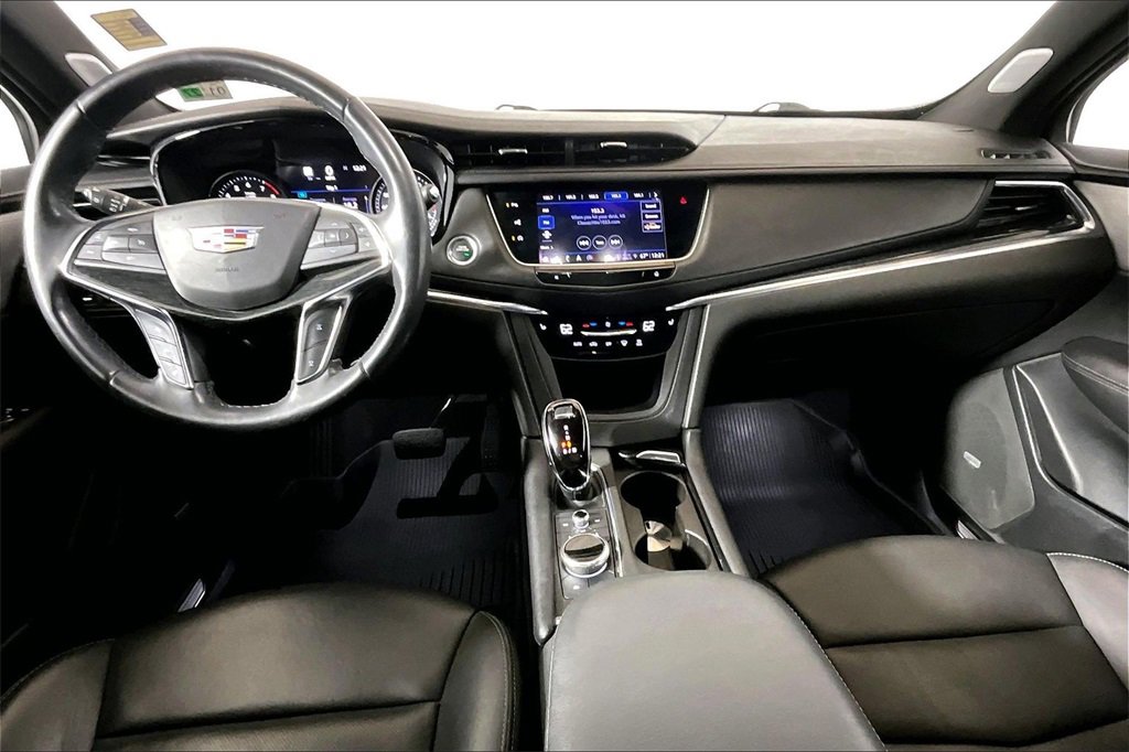 Used 2023 Cadillac XT5 Premium Luxury w/ Technology Package image 11