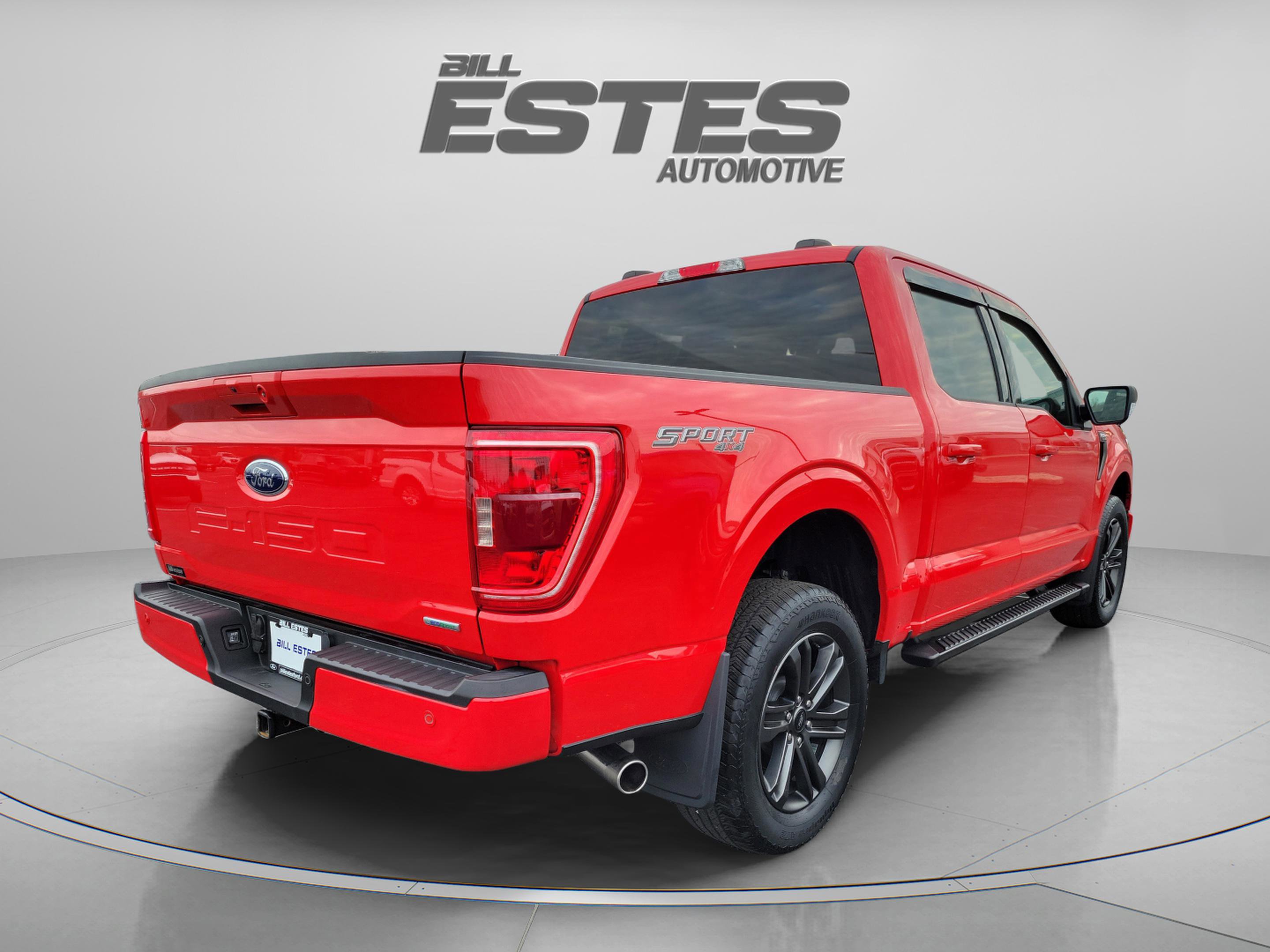 Certified 2022 Ford F150 XLT w/ Equipment Group 302A High image 4