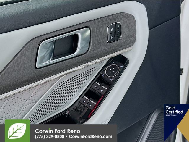 Certified 2025 Ford Explorer Platinum w/ Ultimate Package AWD/4WD image 22