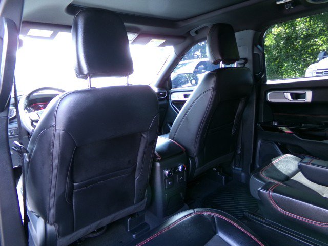 Certified 2023 Ford Explorer ST-Line w/ Class IV Trailer Tow Package AWD/4WD image 16