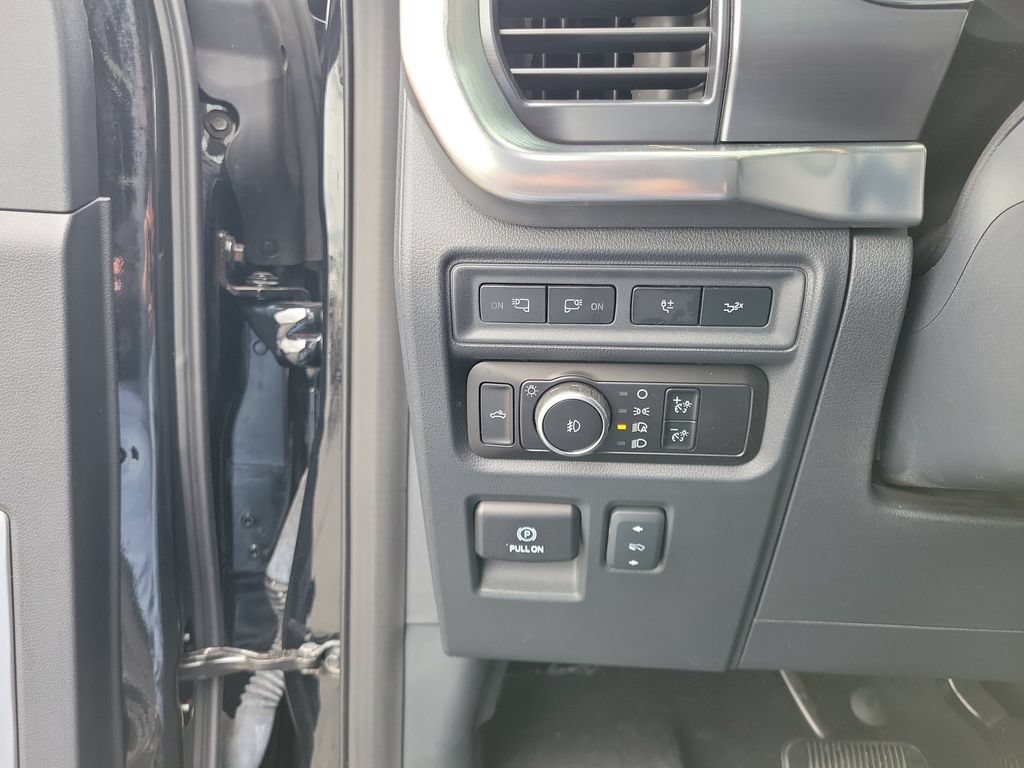 Certified 2023 Ford F150 Lariat w/ Equipment Group 502A High AWD/4WD image 22