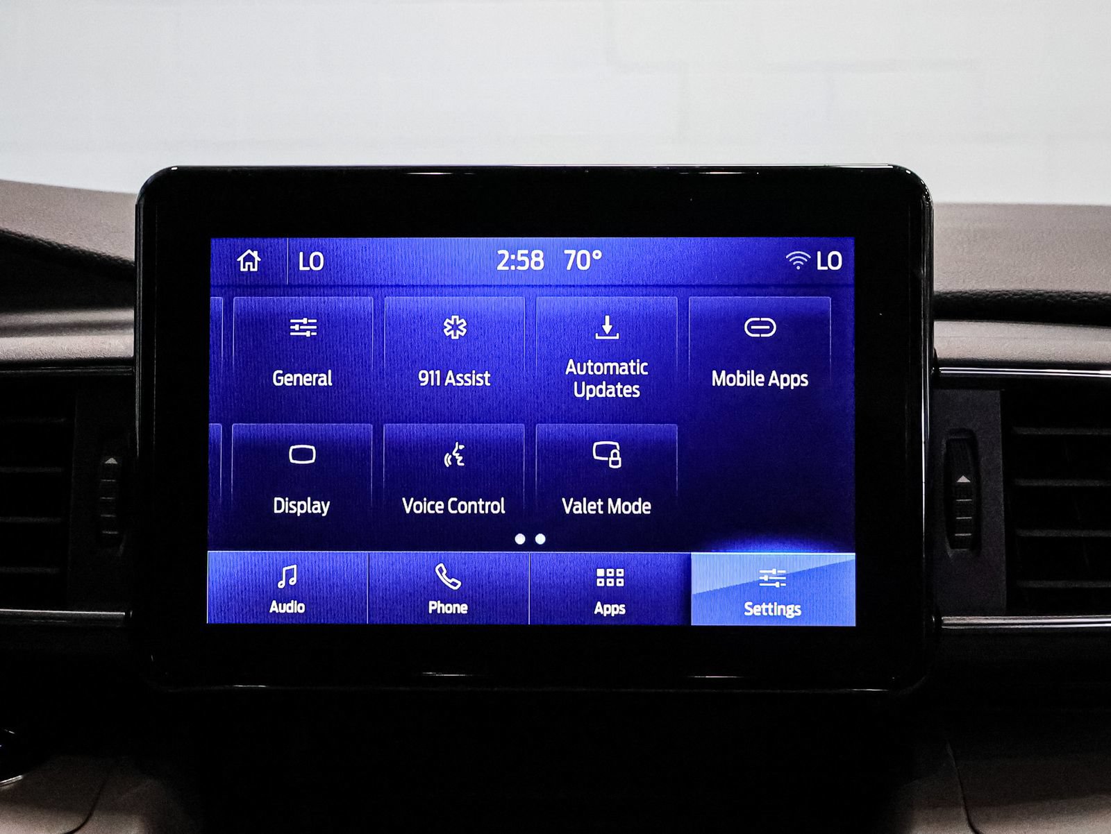 Certified 2023 Ford Explorer XLT w/ Equipment Group 202A AWD/4WD image 27