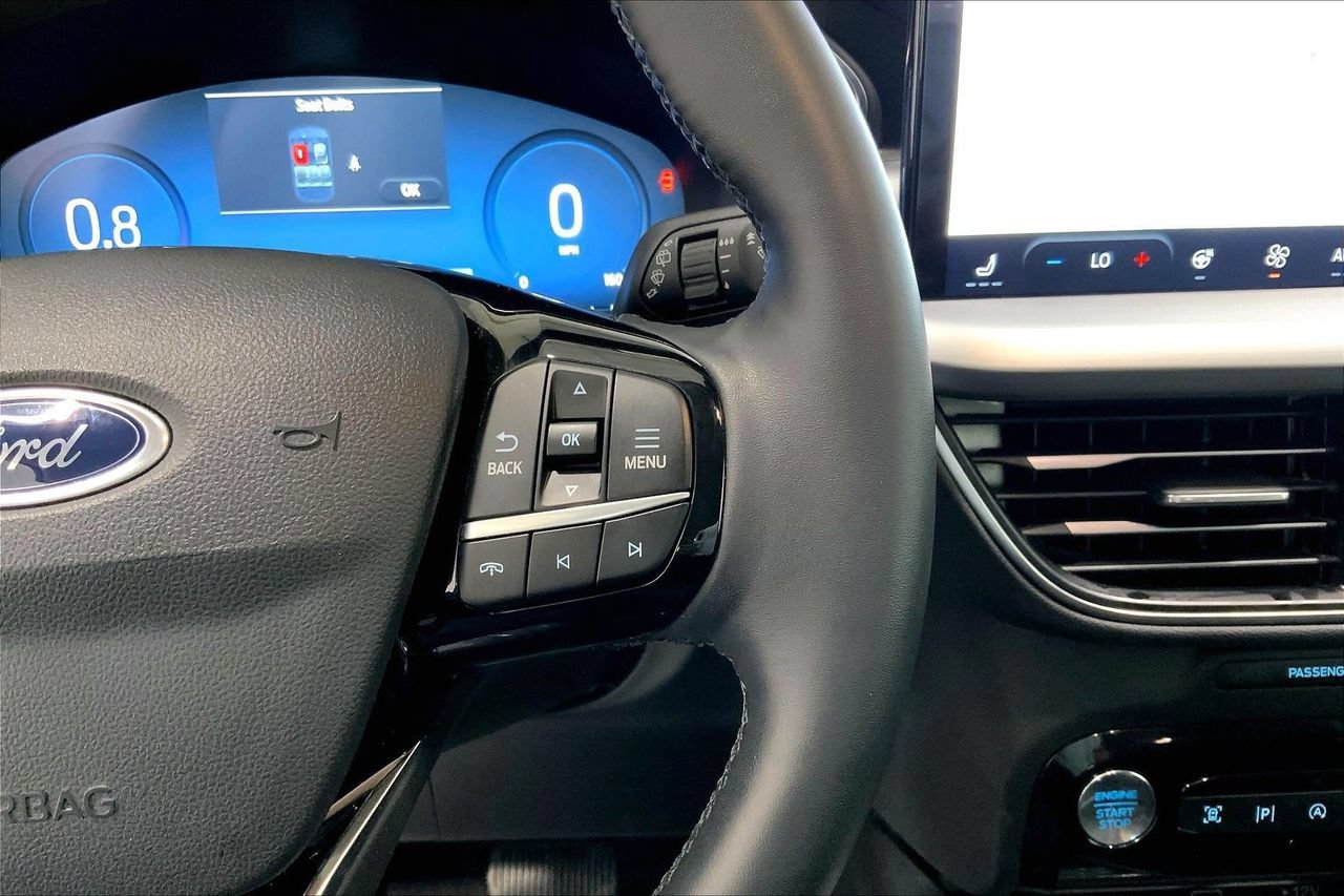 Certified 2024 Ford Escape Platinum AWD/4WD image 22