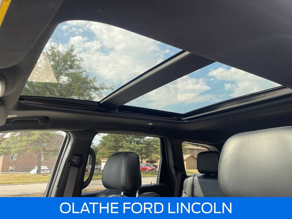 Used 2022 Jeep Grand Cherokee Limited AWD/4WD image 18