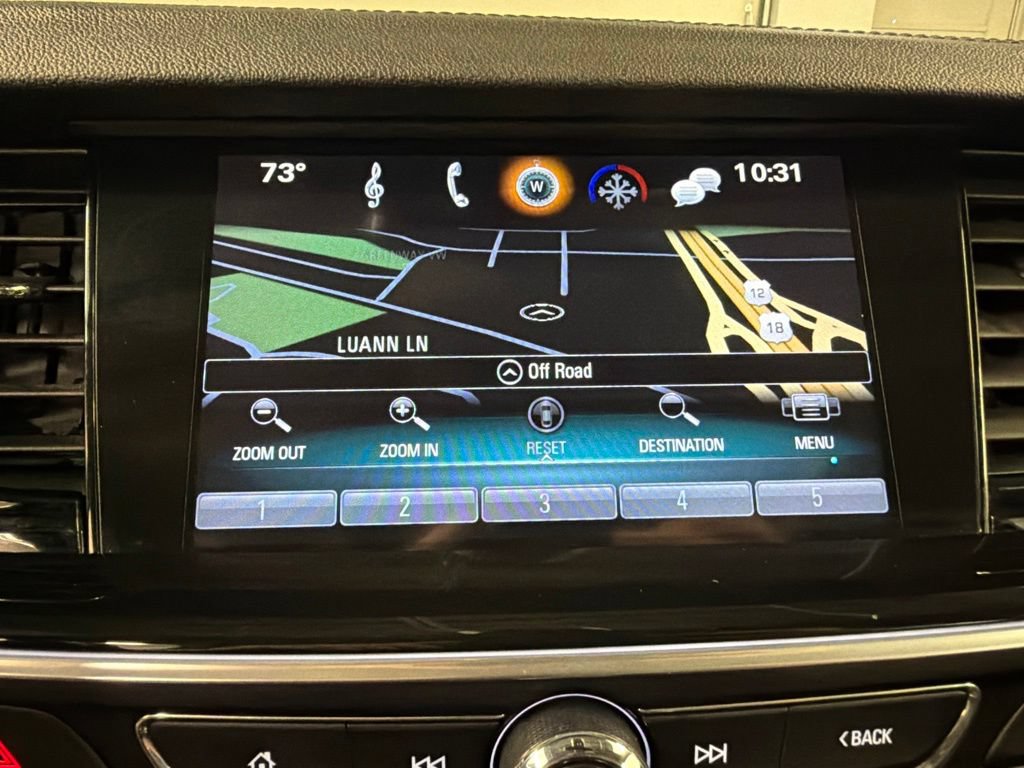Used 2018 Buick Regal Essence w/ Driver Confidence Package #1 AWD/4WD image 12