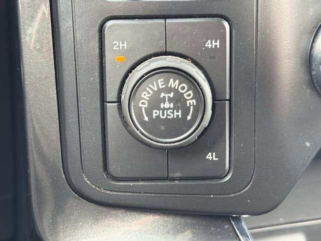 Certified 2022 Ford F150 XLT w/ Equipment Group 302A High image 30