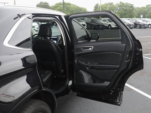 Certified 2024 Ford Edge SEL w/ Convenience Package AWD/4WD image 23