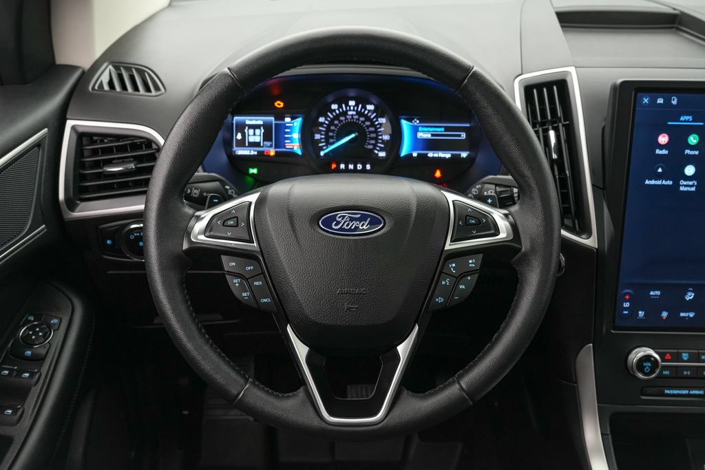 Certified 2024 Ford Edge SEL w/ Convenience Package AWD/4WD image 13