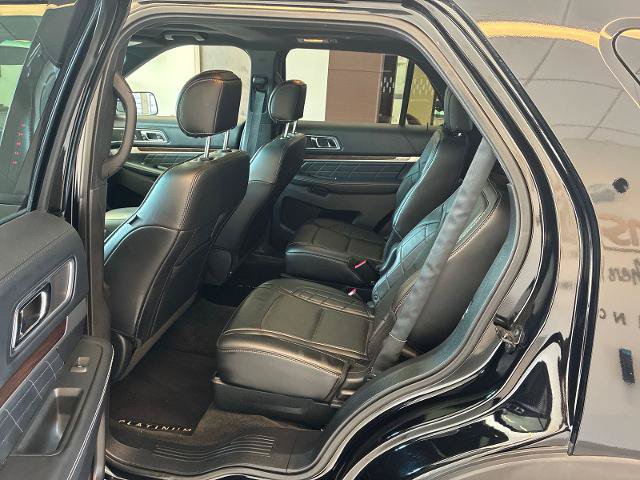 Certified 2017 Ford Explorer Platinum AWD/4WD image 11