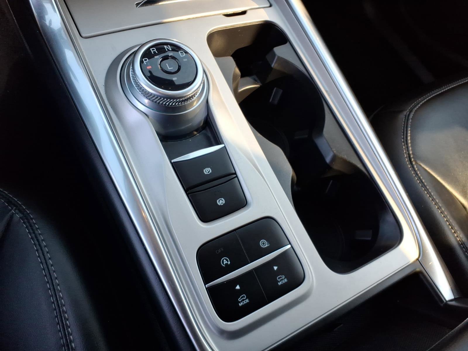 Certified 2024 Ford Explorer XLT w/ Equipment Group 202A image 20