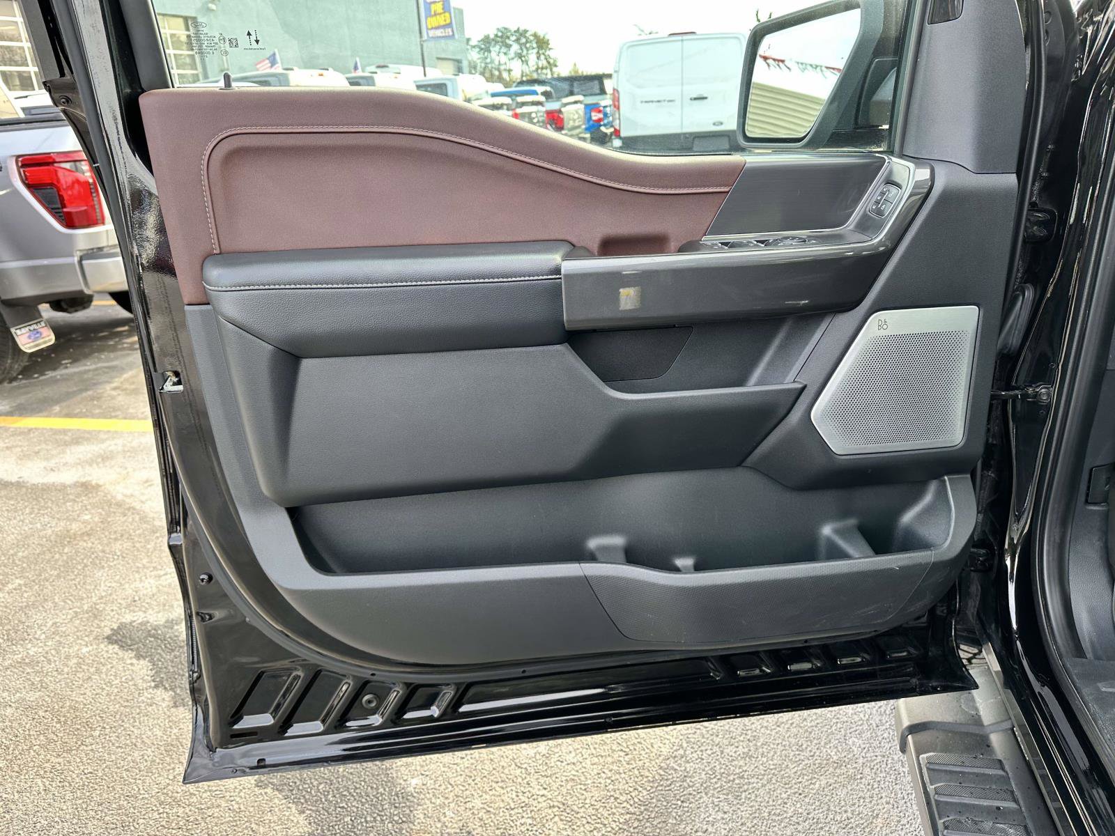 Certified 2022 Ford F150 Lariat w/ Equipment Group 502A High image 8