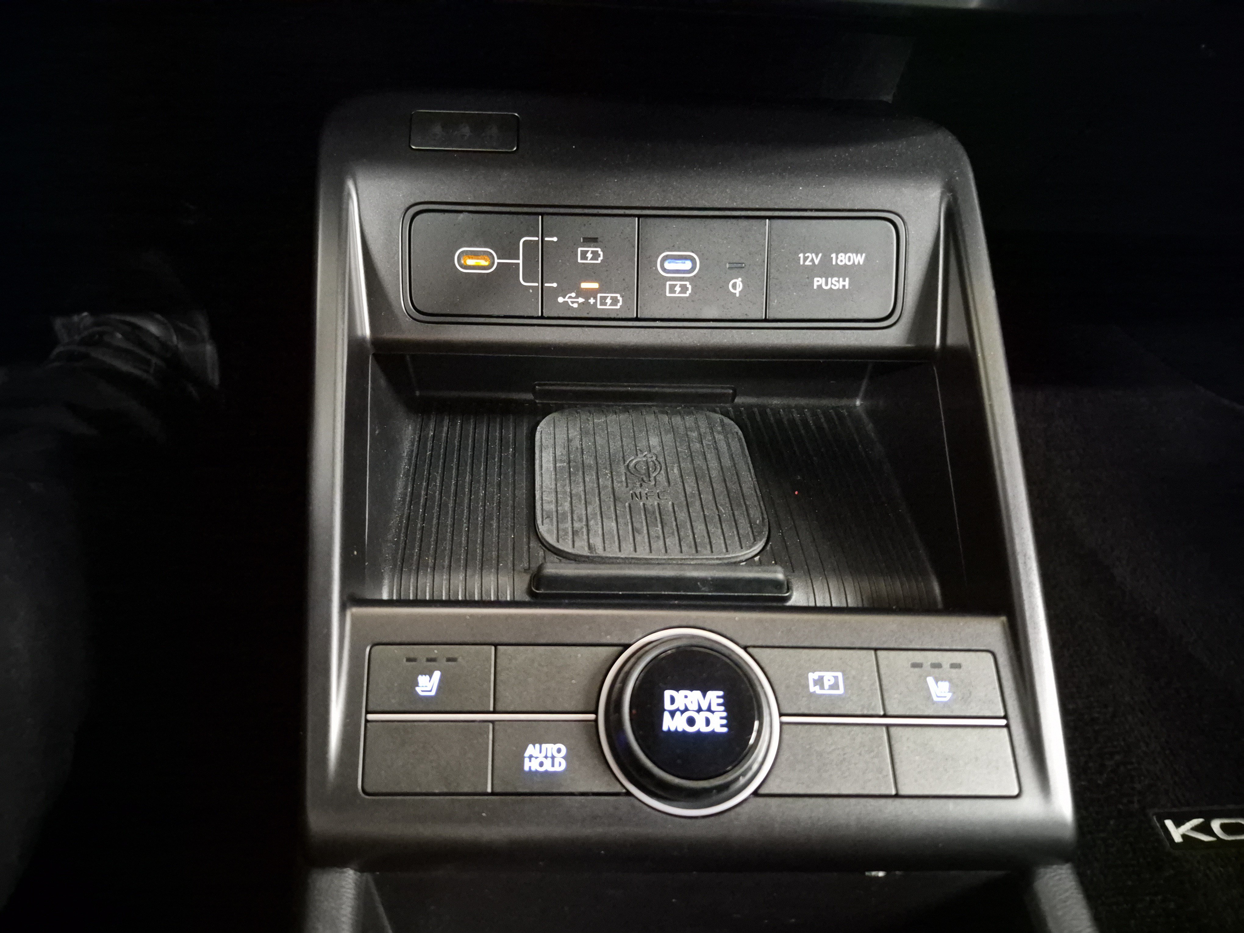 Used 2024 Hyundai Kona SEL w/ Convenience Package FWD image 30