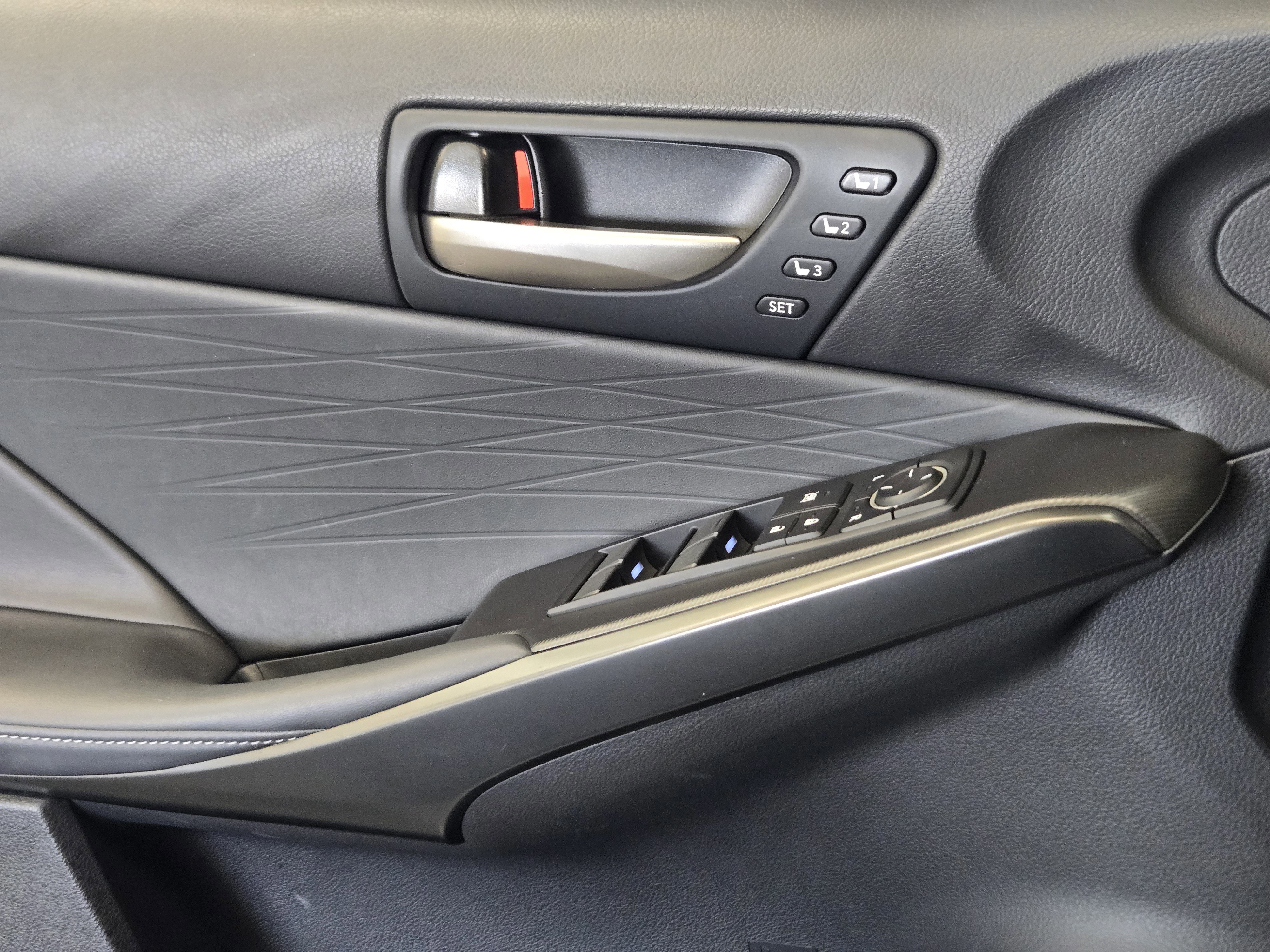 Used 2024 Lexus IS 350 F Sport w/ Navigation Package image 21