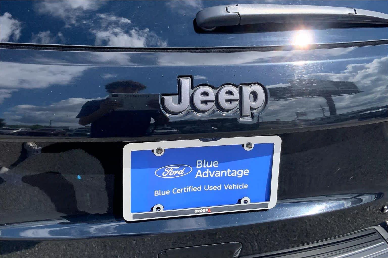 Used 2020 Jeep Grand Cherokee Limited X RWD image 31
