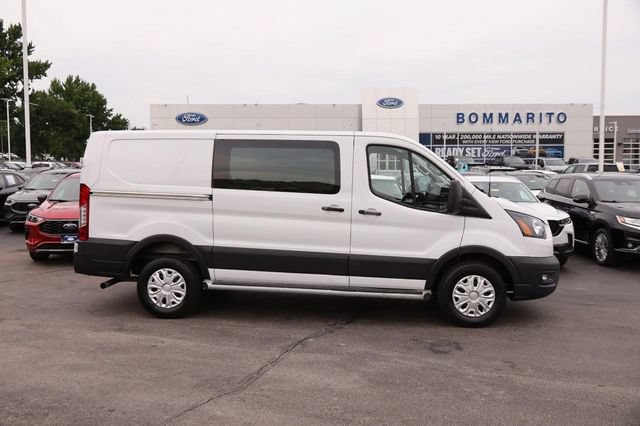 Certified 2024 Ford Transit 250 Low Roof w/ Exterior Upgrade Package RWD image 5