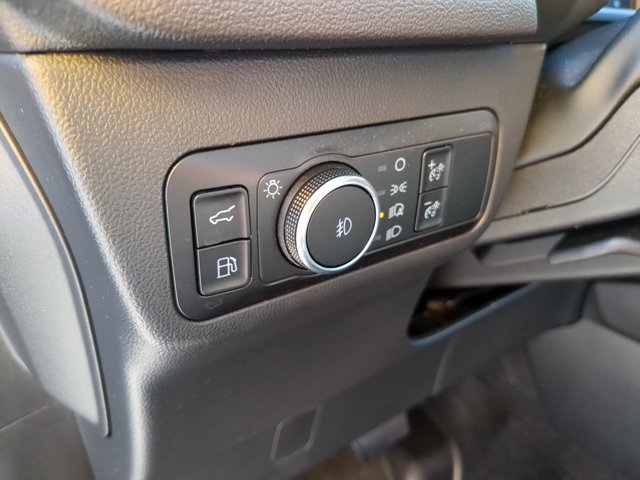 Certified 2026 Ford Escape Platinum w/ Premium Technology Package AWD/4WD image 18