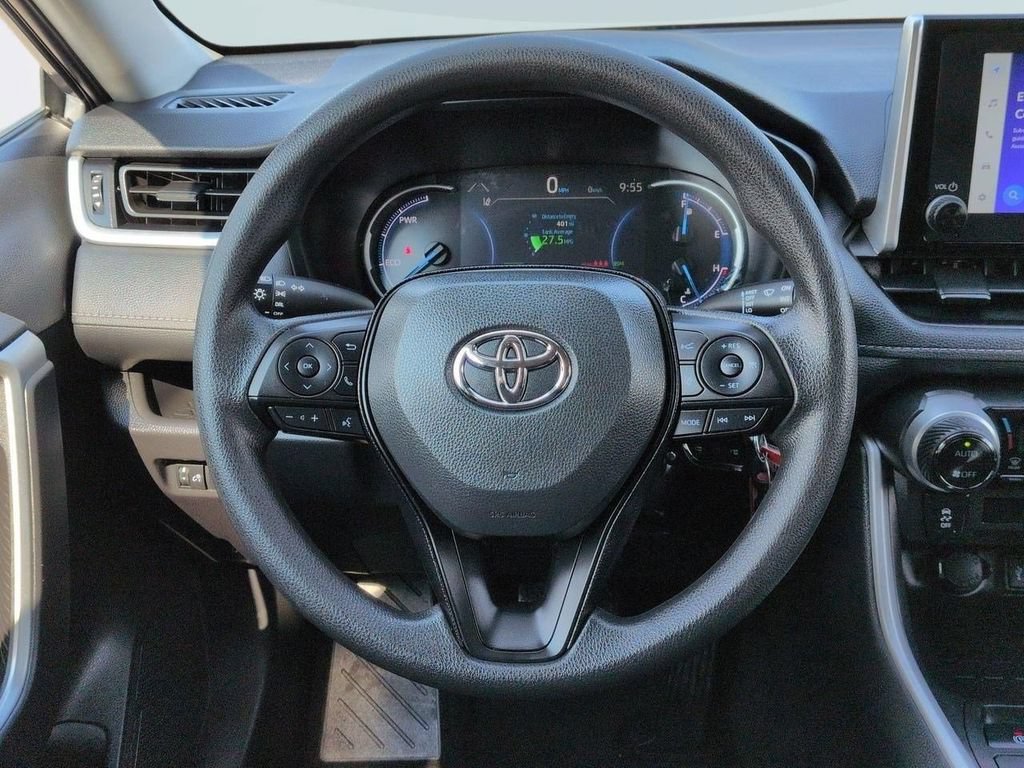 Used 2024 Toyota RAV4 LE AWD/4WD image 13