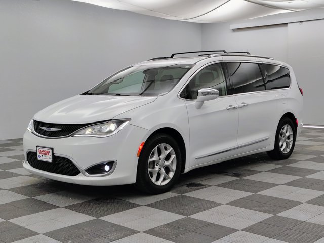 Used 2020 Chrysler Pacifica Limited FWD image 6