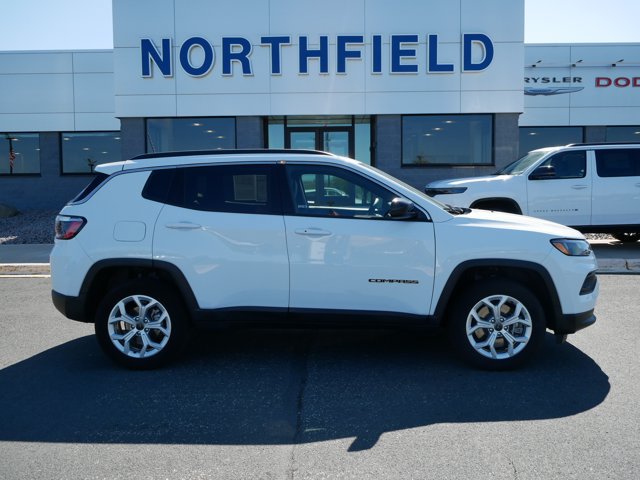 Used 2025 Jeep Compass Latitude w/ Sun & Sound Group