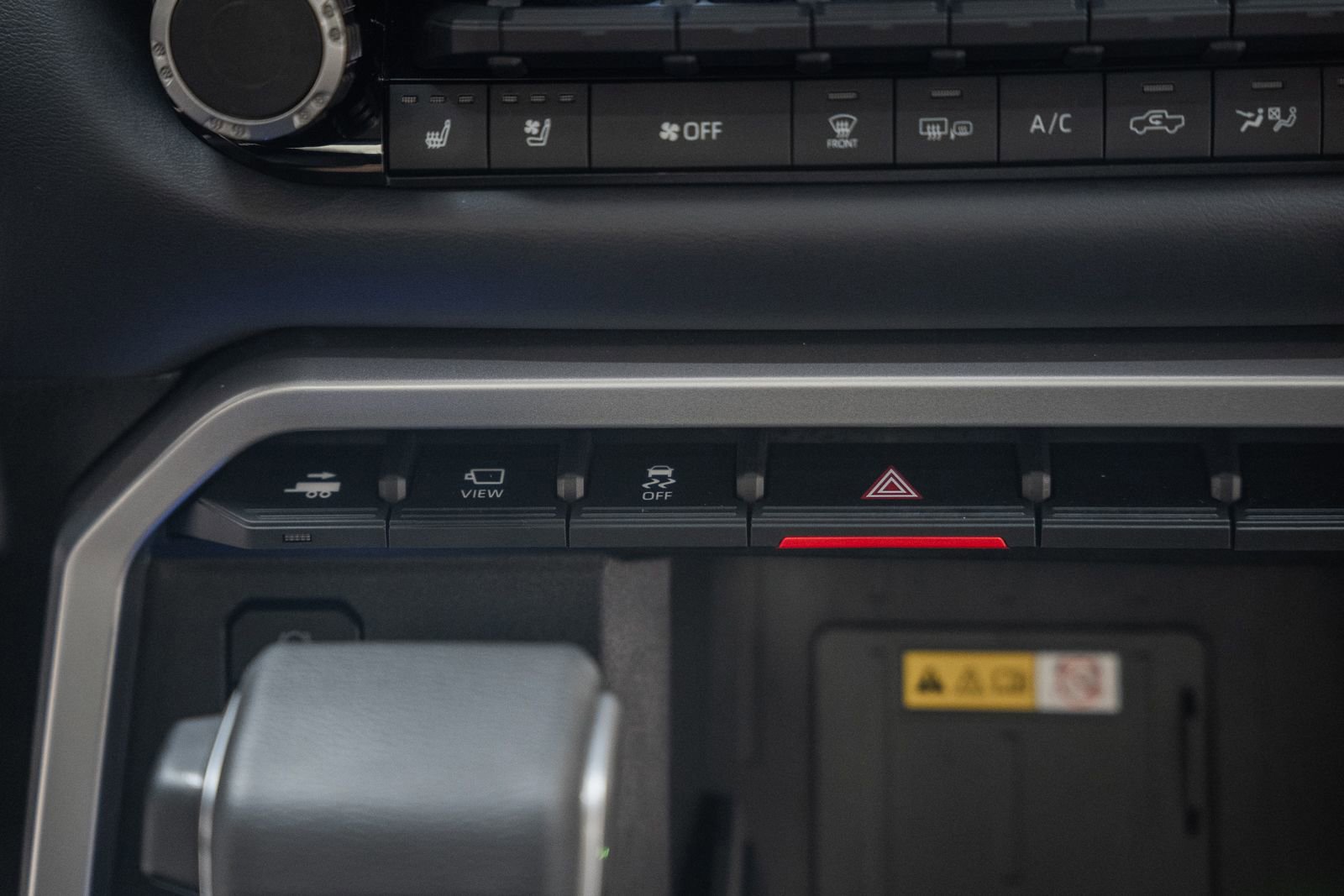 Used 2024 Toyota Tundra Platinum image 31