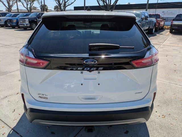 Certified 2022 Ford Edge SEL w/ Convenience Package image 3