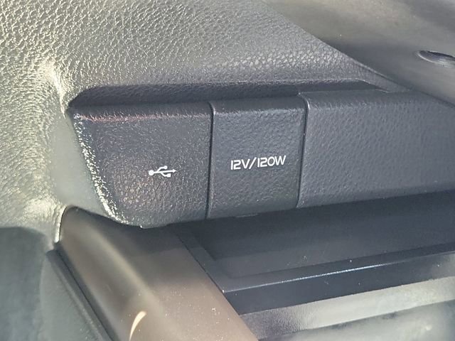 Used 2024 Toyota Camry SE image 15