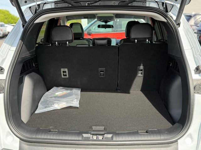 Certified 2026 Ford Escape SE w/ Class II Trailer Tow Package FWD image 37