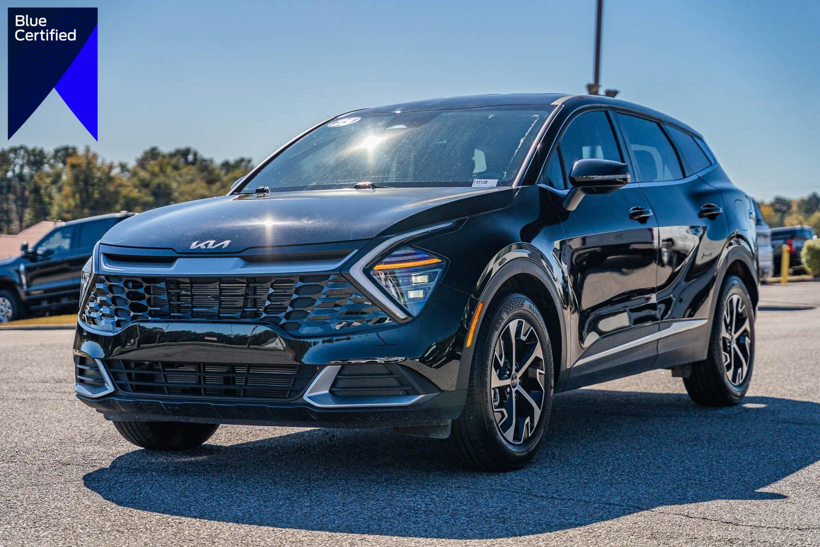 Used 2025 Kia Sportage EX