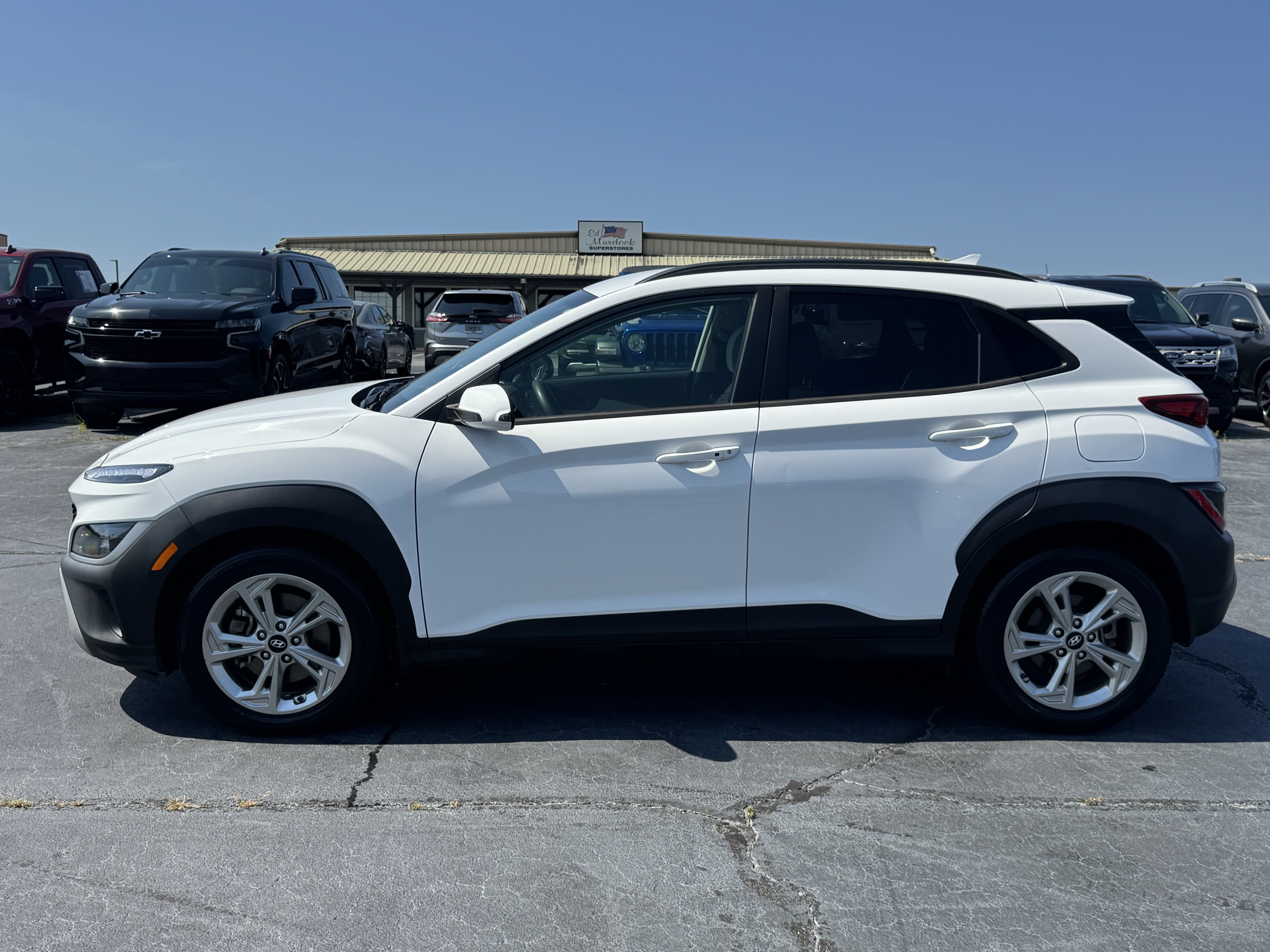 Used 2023 Hyundai Kona SEL w/ Cargo Package AWD/4WD image 8