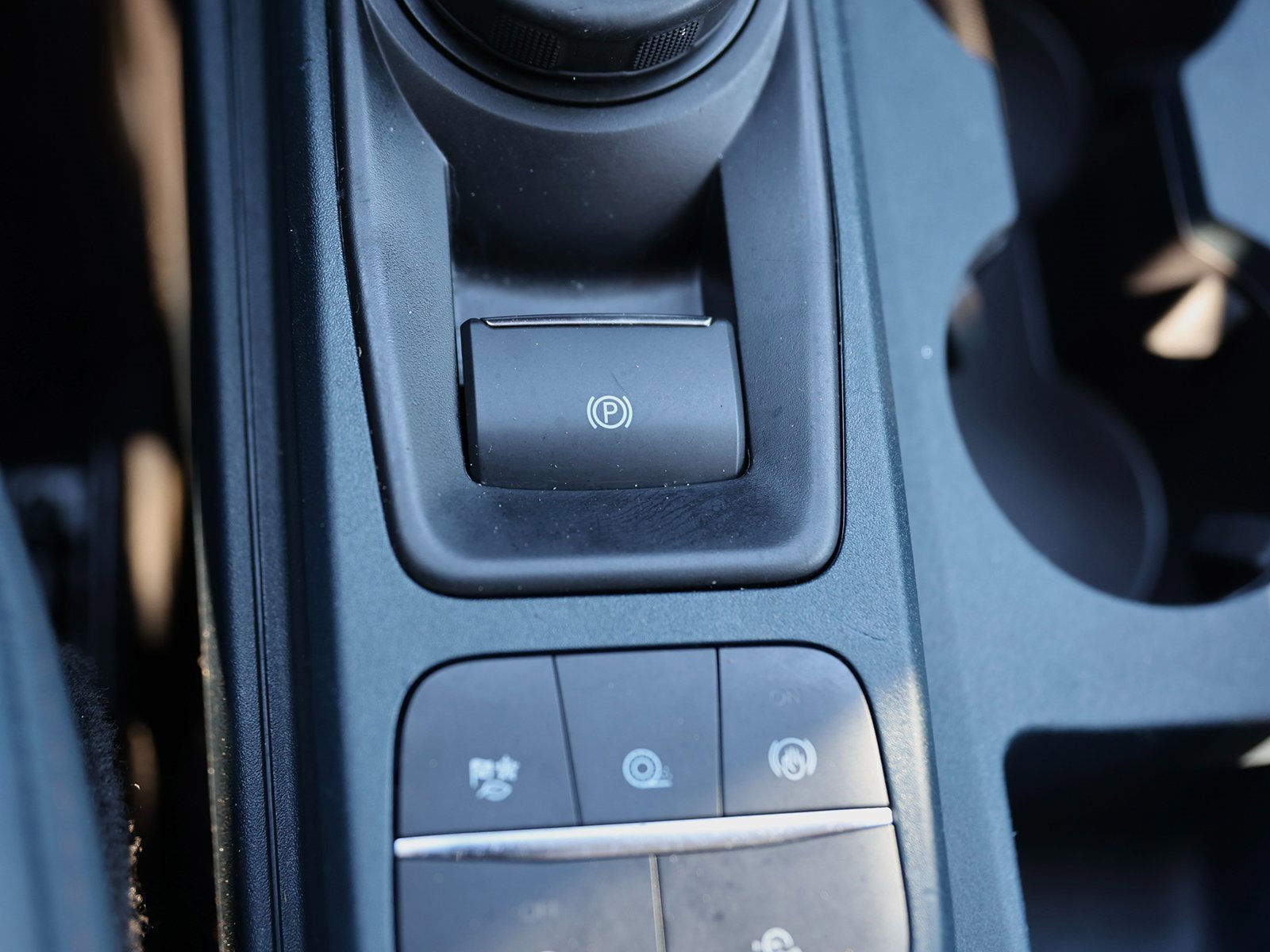 Certified 2024 Ford Maverick Lariat w/ FX4 Off-Road Package image 31