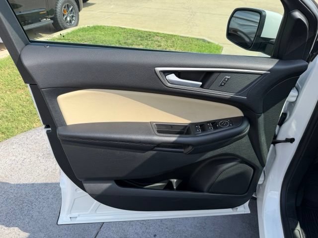 Certified 2023 Ford Edge SEL w/ Convenience Package AWD/4WD image 8