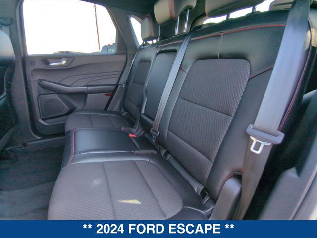 Certified 2024 Ford Escape ST-Line Select w/ Tech Pack #2 AWD/4WD image 19