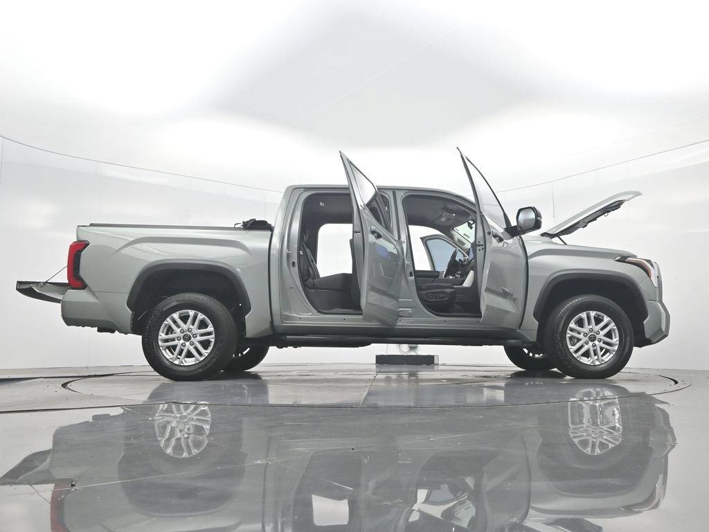 Used 2024 Toyota Tundra SR5 w/ SR5 Premium Package AWD/4WD image 52