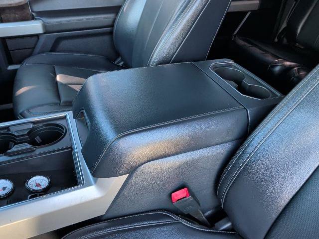 Certified 2022 Ford F350 4x4 Crew Cab DRW Super Duty image 33
