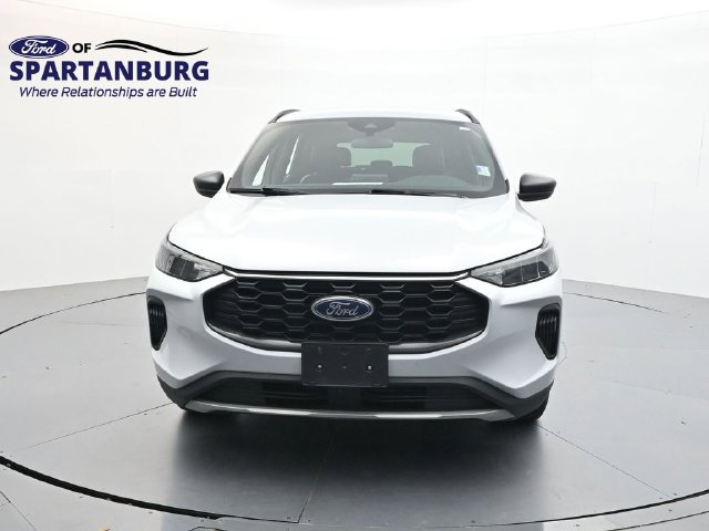 Certified 2025 Ford Escape ST-Line FWD image 2