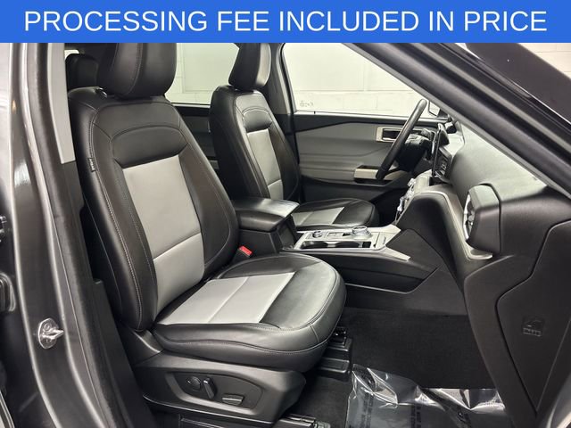 Certified 2023 Ford Explorer XLT w/ Equipment Group 202A AWD/4WD image 17