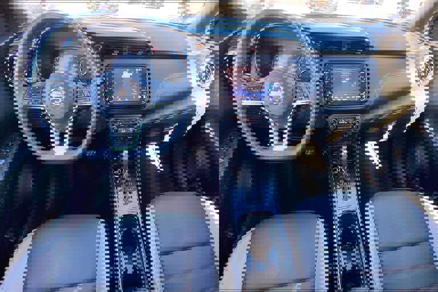 Used 2023 Nissan Kicks SR w/ SR Premium Package image 15