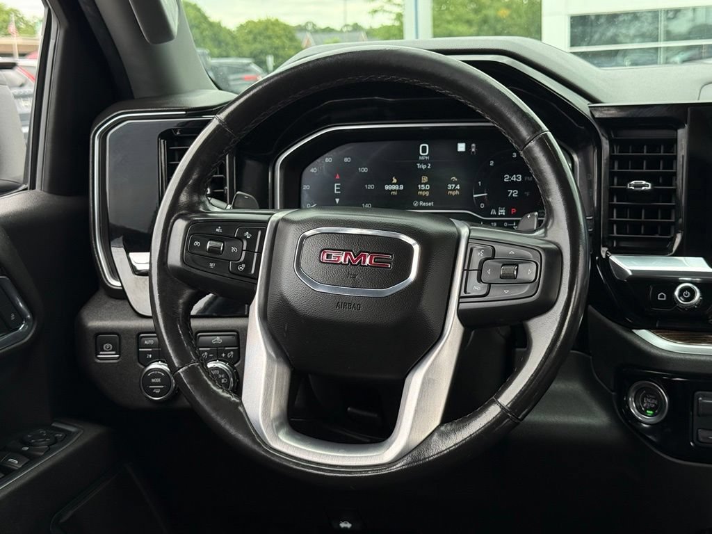 Used 2023 GMC Sierra 1500 Elevation w/ LPO, Elevation Black Package AWD/4WD image 7
