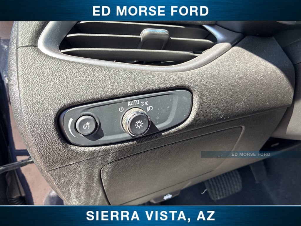 Used 2025 Chevrolet Malibu RS FWD image 27